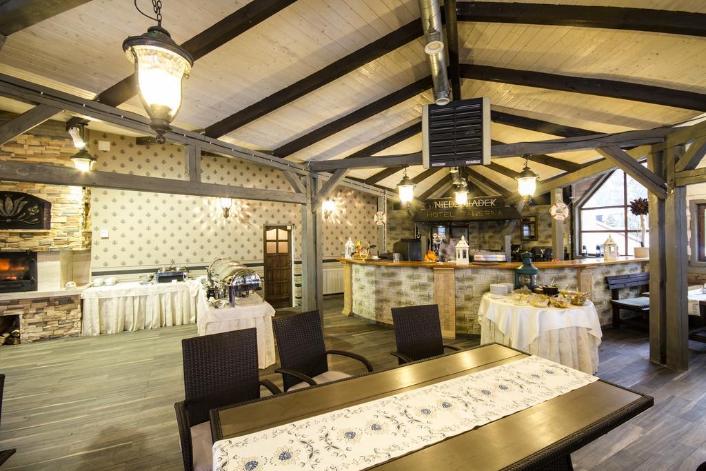 Hotel Niedzwiadek Wdzydze Kiszewskie Kültér fotó