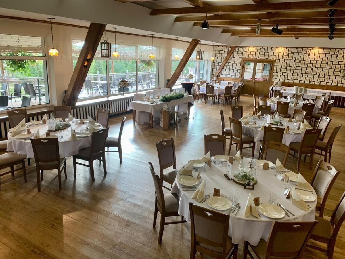 Hotel Niedzwiadek Wdzydze Kiszewskie Kültér fotó